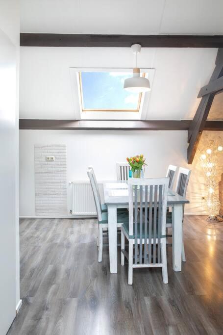 Uroczy Apartament I Bezplatny Parking Na Miejscu Kerkrade Exterior foto